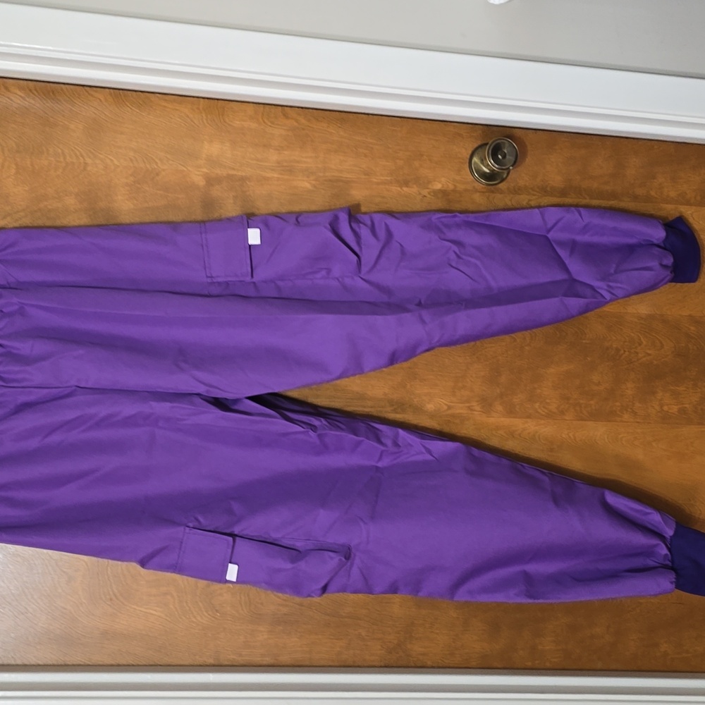 No Boundaries Purple Cargo Pants - Picture 6 of 6